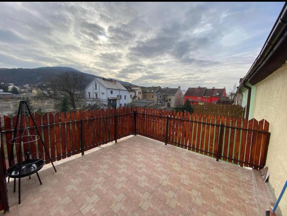 Ústí nad Labem Ruzovaubytovani מראה חיצוני תמונה